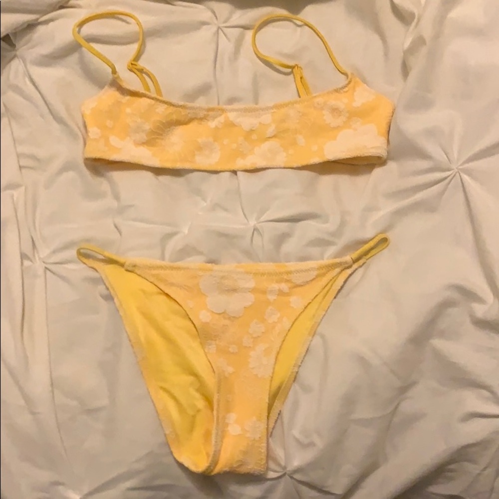 triangl Gemma XS/S NWOT WILLING TO TRADE